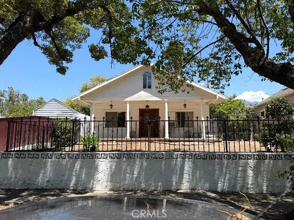 1493 Whitefield Rd, Pasadena, CA 91104