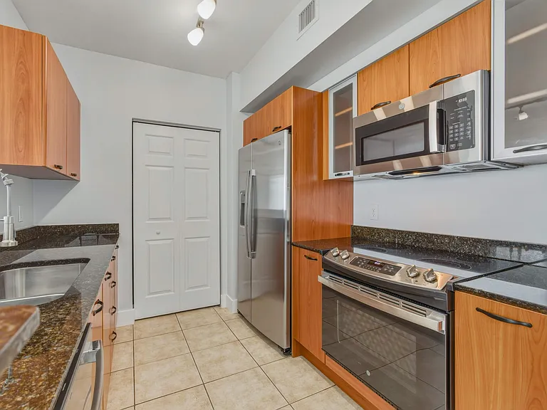 625 Casa Loma Blvd #1206 — Photo 7