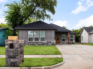 3013 Donalee St, Fort Worth, TX 76105