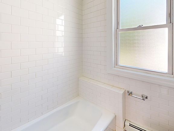 4th image of 28-30 Avon St #9