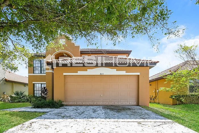 1st image of 3011 Camino Real Dr S