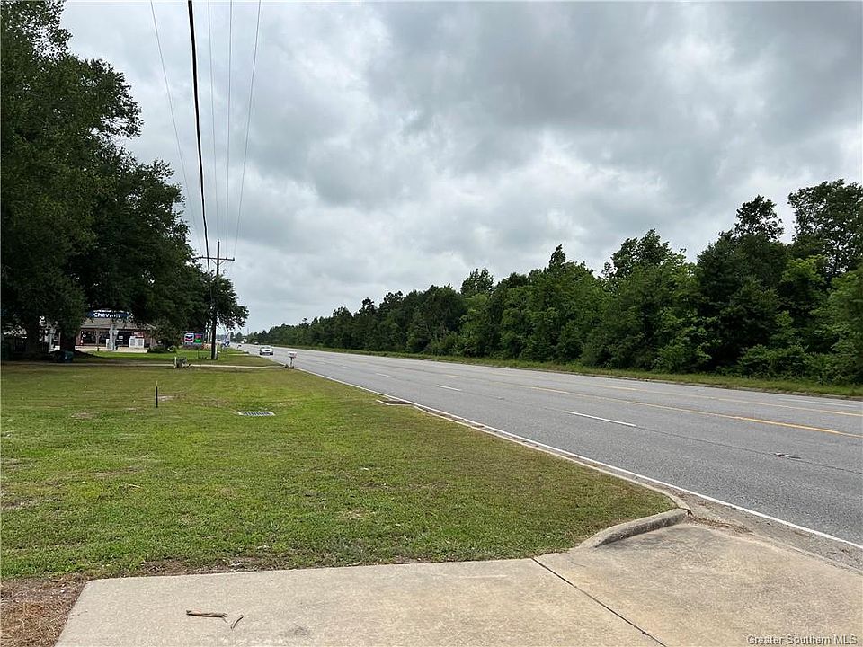 2nd image of 5821 Nelson Rd