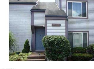 54 Candlewood Dr, South Windsor, CT 06074