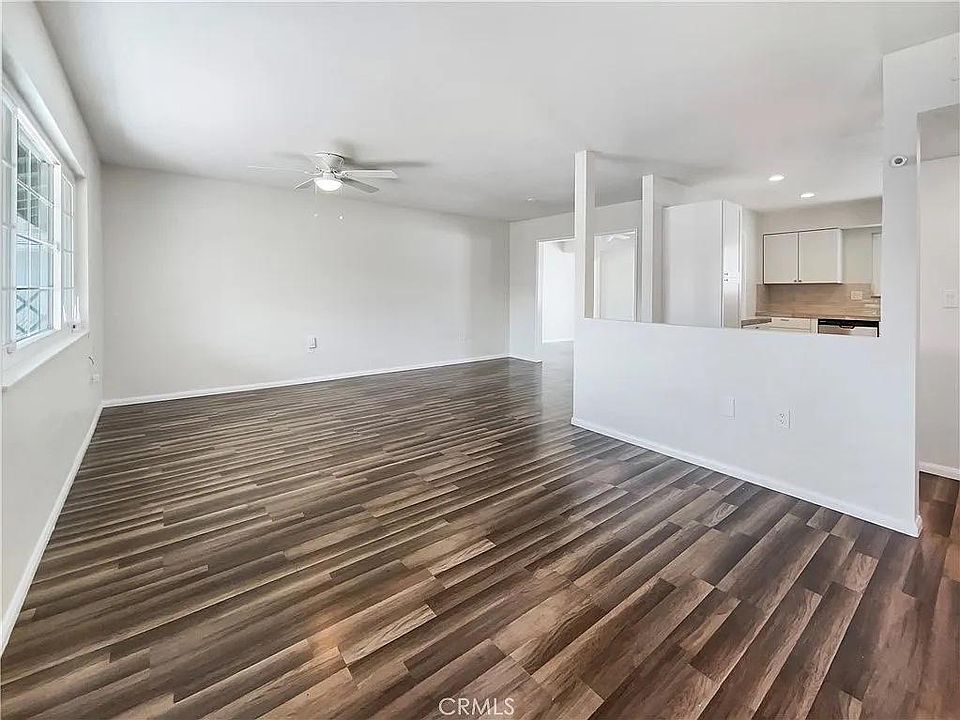 2nd image of 28941 Crosby Dr