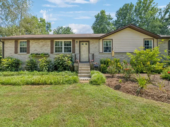 5641 Harpeth Haven Dr, Pegram, TN 37143
