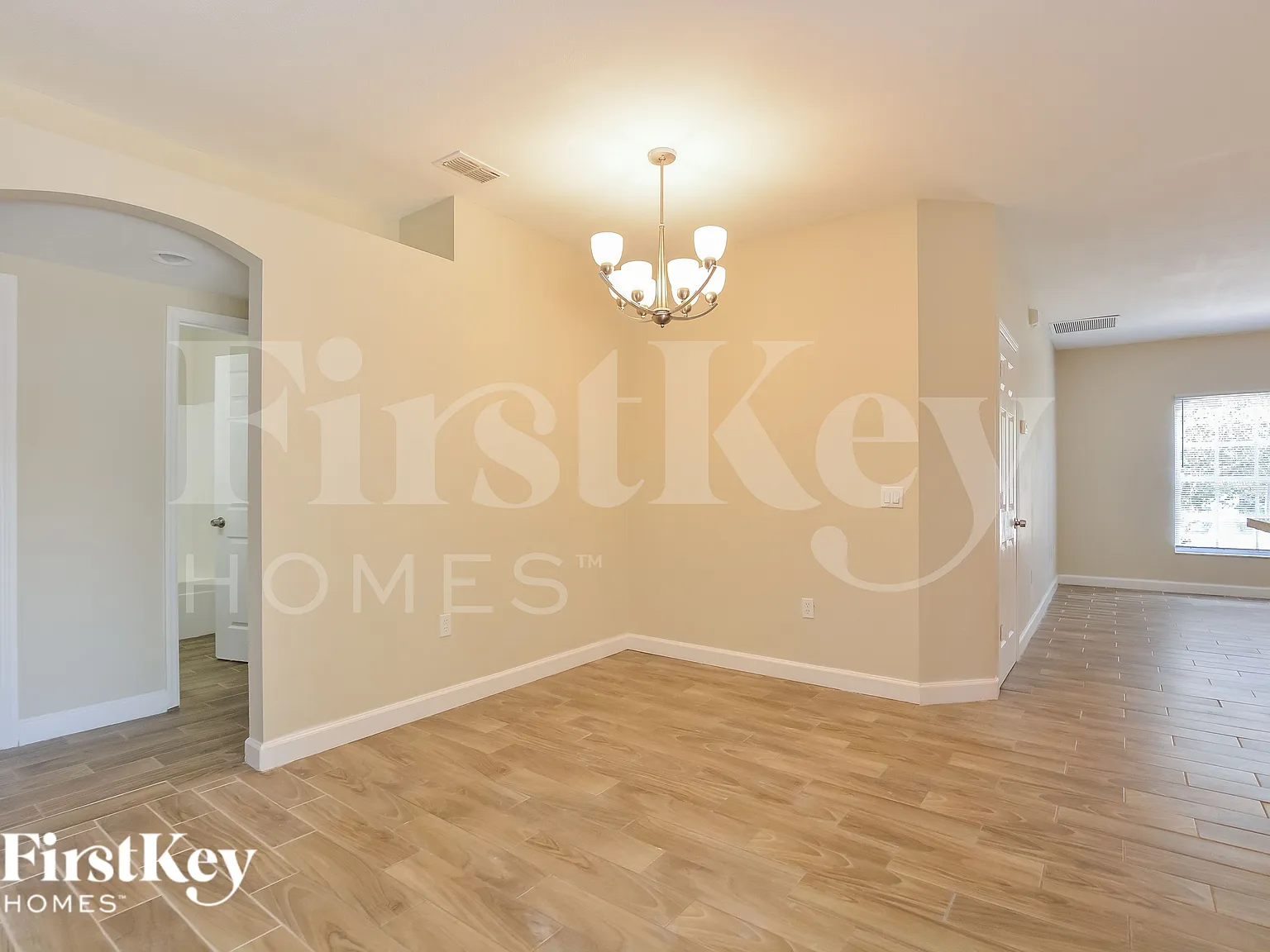 3 bed, 2.0 bath, 1508 sqft, $1,875 — Photo 4
