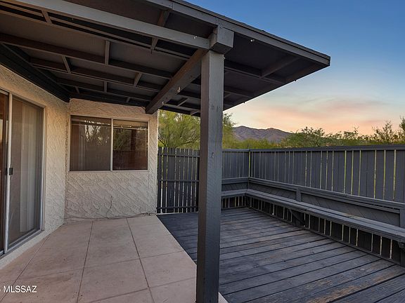 4th image of 4558 E Sunrise Dr