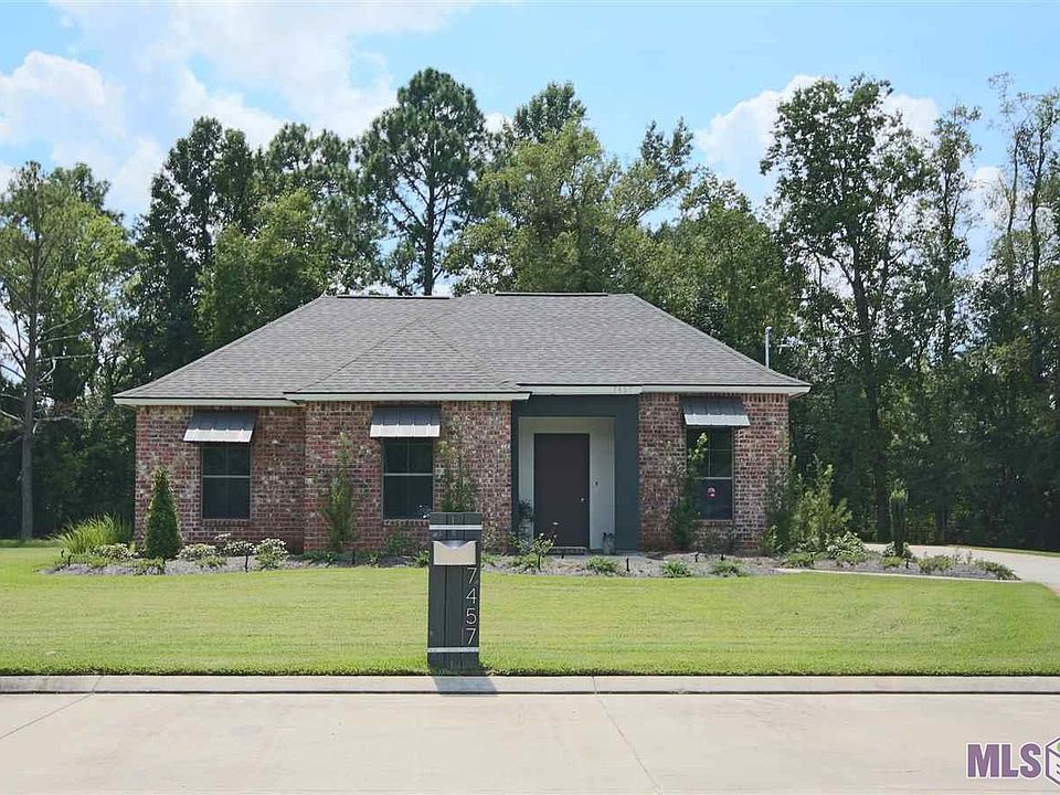 1st image of 7457 Woodland Trace Ct