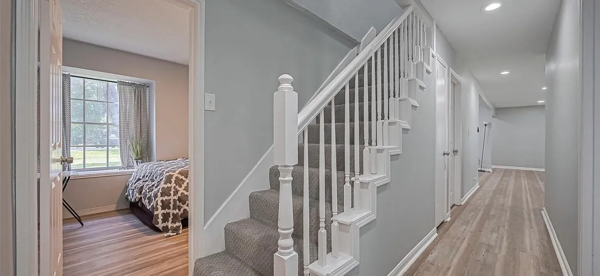 2606 Micliff Boulevard - 1 — Photo 3