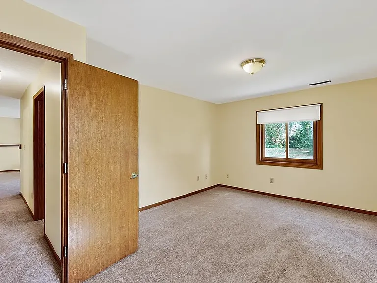 4543 Arbor Dr NW — Photo 23