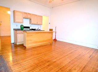 1819 Spruce St #2F, Philadelphia, PA 19103