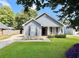 103 Westoak Ct, Warner Robins, GA 31093