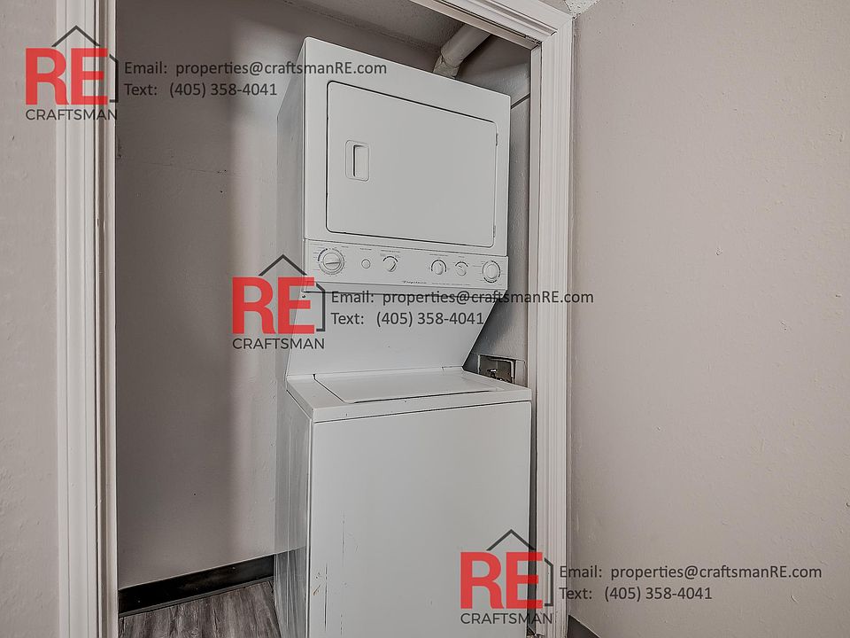 1st image of 401 12th Ave SE APT 270
