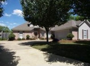 2209 Cherry Creek Ct, Montgomery, AL 36117