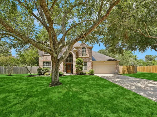 702 Orange Blossom Court, League City, TX 77573