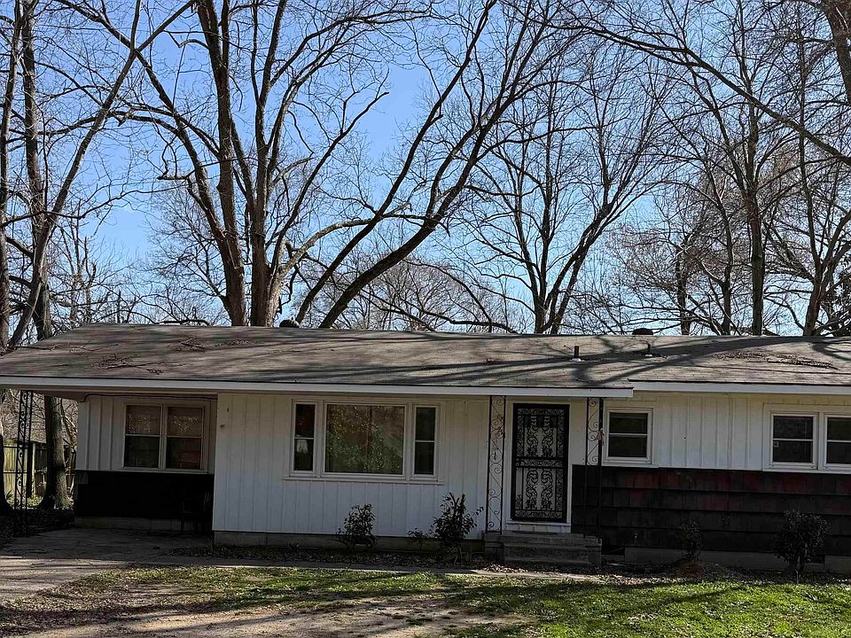 1st image of 211 Laney Dr