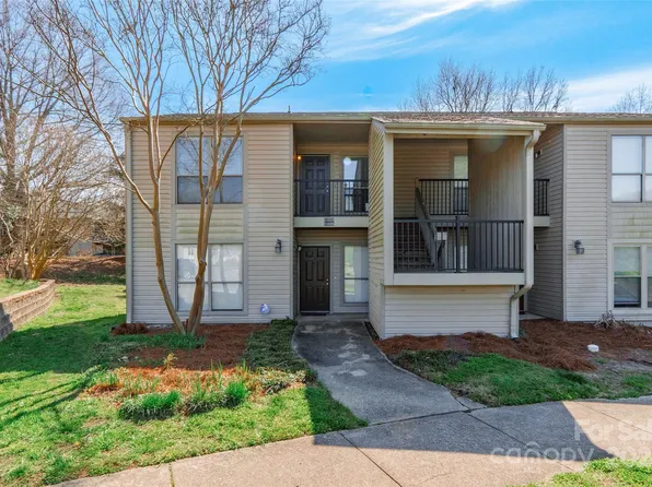 11033 Cedar View Rd, Charlotte, NC 28226