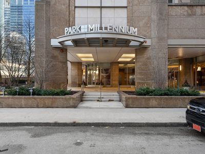 222 N Columbus Dr APT 902, Chicago, IL, 60601