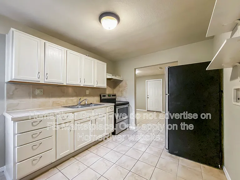 1330 S Arlington Ave #A — Photo 10