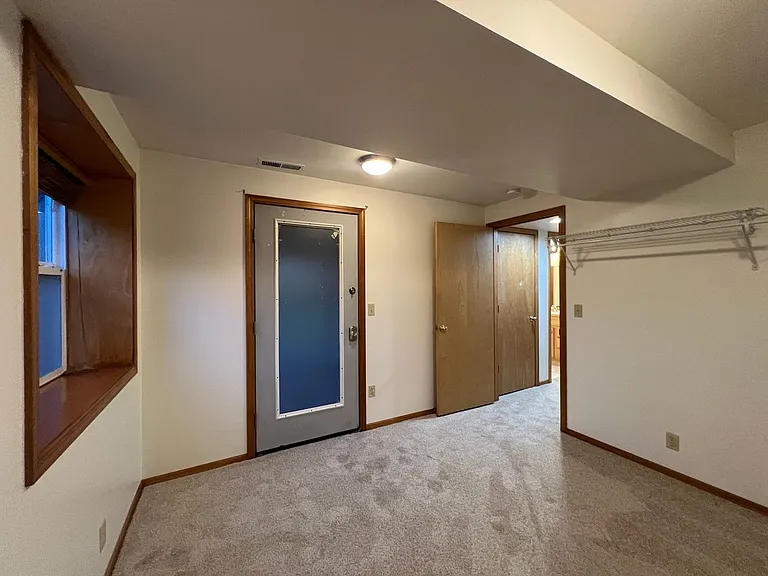 829 Blueberry Ln — Photo 10