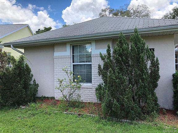 3rd image of 538 W Barrymore Dr E