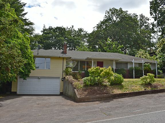 Oversized Garage