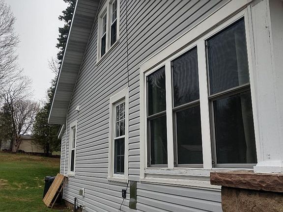 4th image of 27 Highland Ave
