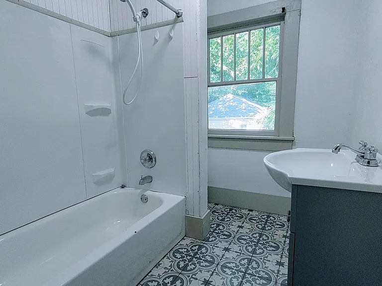 626 Chautauqua Ave #3 — Photo 1