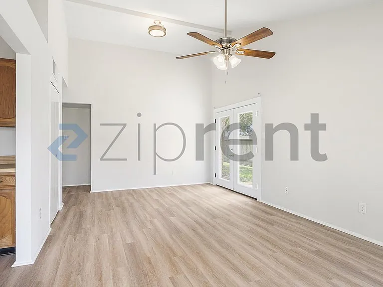 24010 Four Sixes Ln — Photo 4