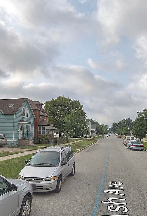 2nd image of 4912 Ash Ave