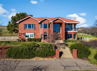 8088 La Trelle Ct, Pilot Hill, CA 95664