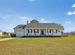 4093 Doodlebug Dr, Hope Mills, NC 28348