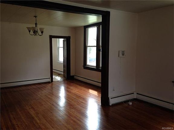 3rd image of 203 N Elm Ave