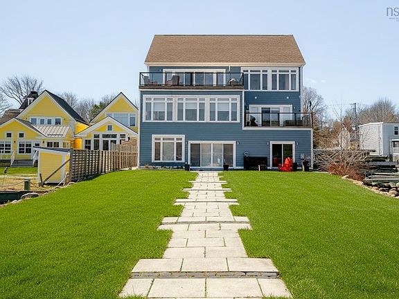 5th image of 629 Main St #5