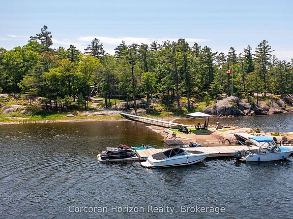 4th image of 100 Island 630 Georgian Bay
