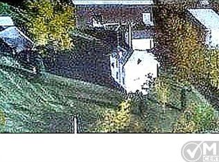 11063 N Holly Rd, Holly, MI 48442