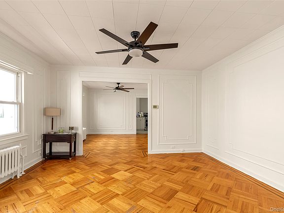 5th image of 33-19 203rd Street