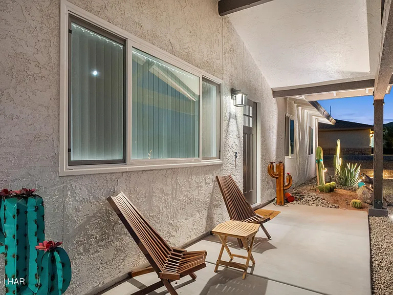 2345 Palo Verde Blvd N — Photo 106