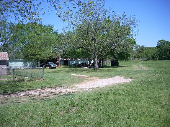 2nd image of 6202 County Road 608