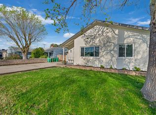 44 N Corinth Ave, Lodi, CA 95242