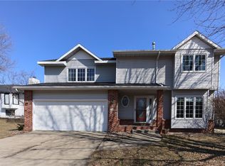 809 NE Michael Dr, Ankeny, IA 50021