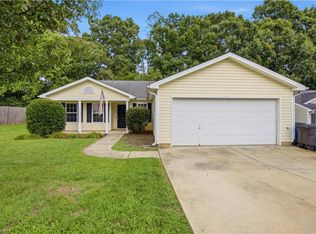 467 Bedford Knoll Dr, Winston Salem, NC 27107