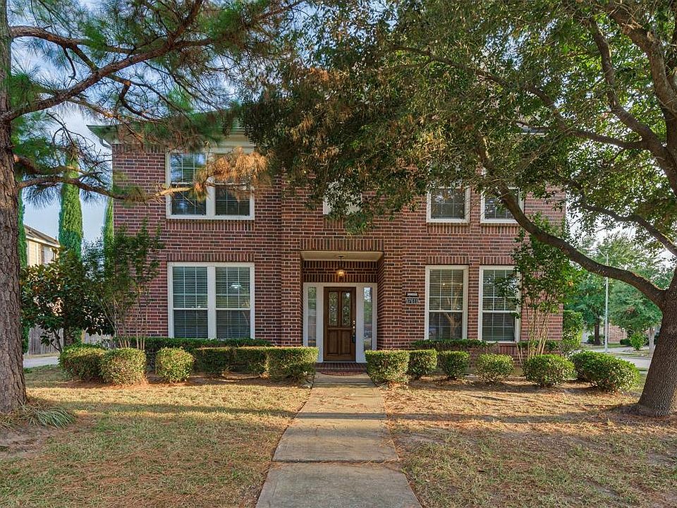 1st image of 17611 Haywood Oaks Dr