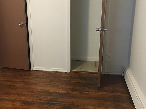 3rd image of 1 Aqueduct Ave