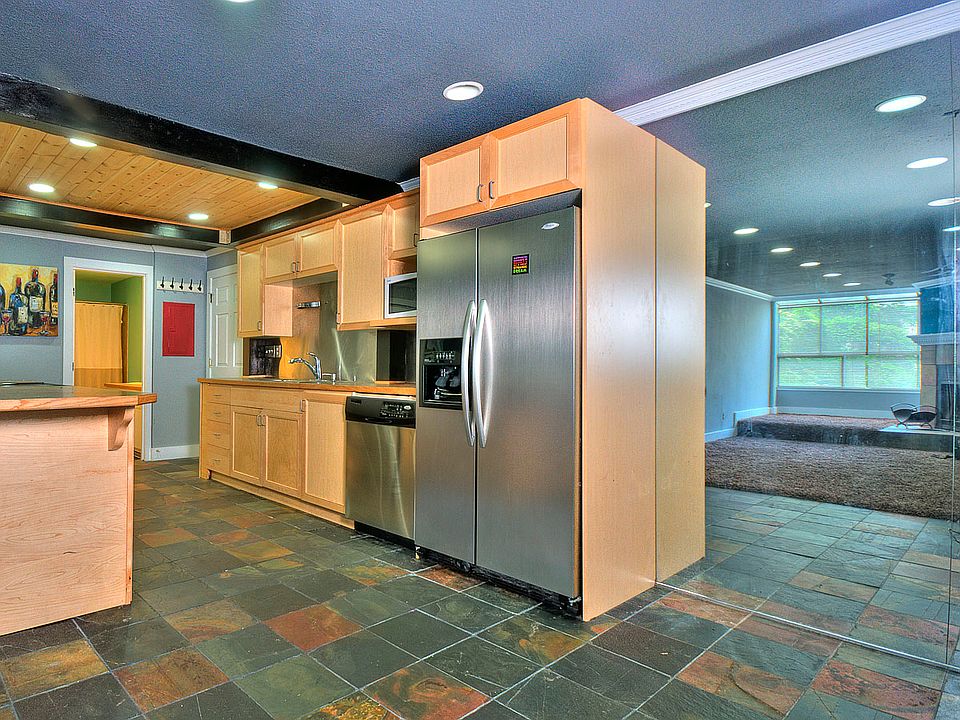1st image of 13717 Linden Ave N APT 131
