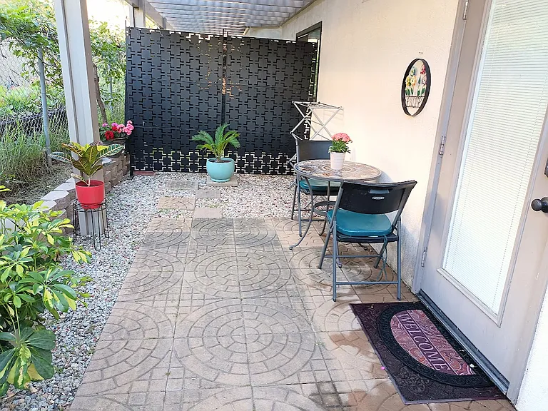 1620 1/4 York Dr #A — Photo 26