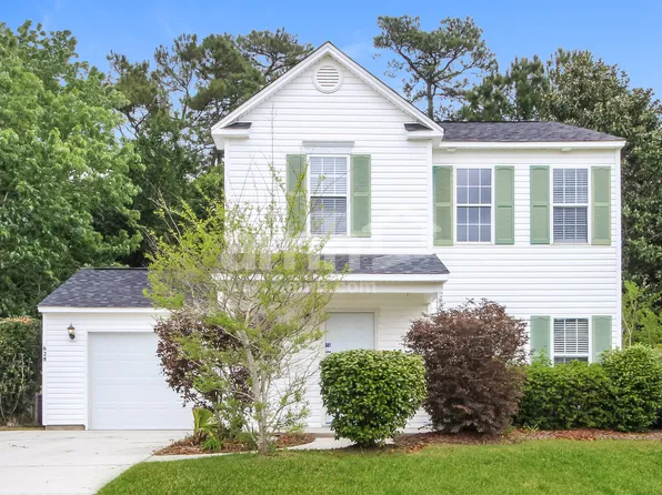 628 Windsor Dr SE, Leland, NC 28451