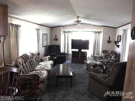 Large Living Room Completely Furnished.