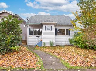 2865 Grant St, Vancouver, BC V5K 3H4
