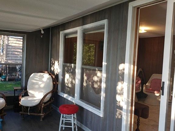 4th image of 40773 Primrose Dr